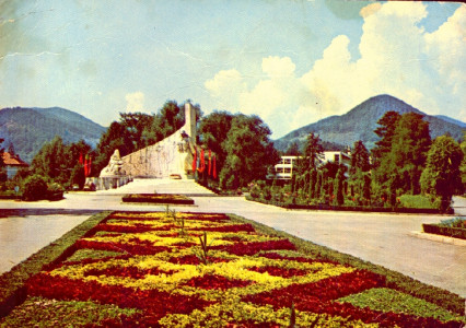 Baia Mare - Monumentul ostașului român : [Carte poştală ilustrată]