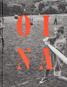 Oina : a visual exploration of Romania's national sport